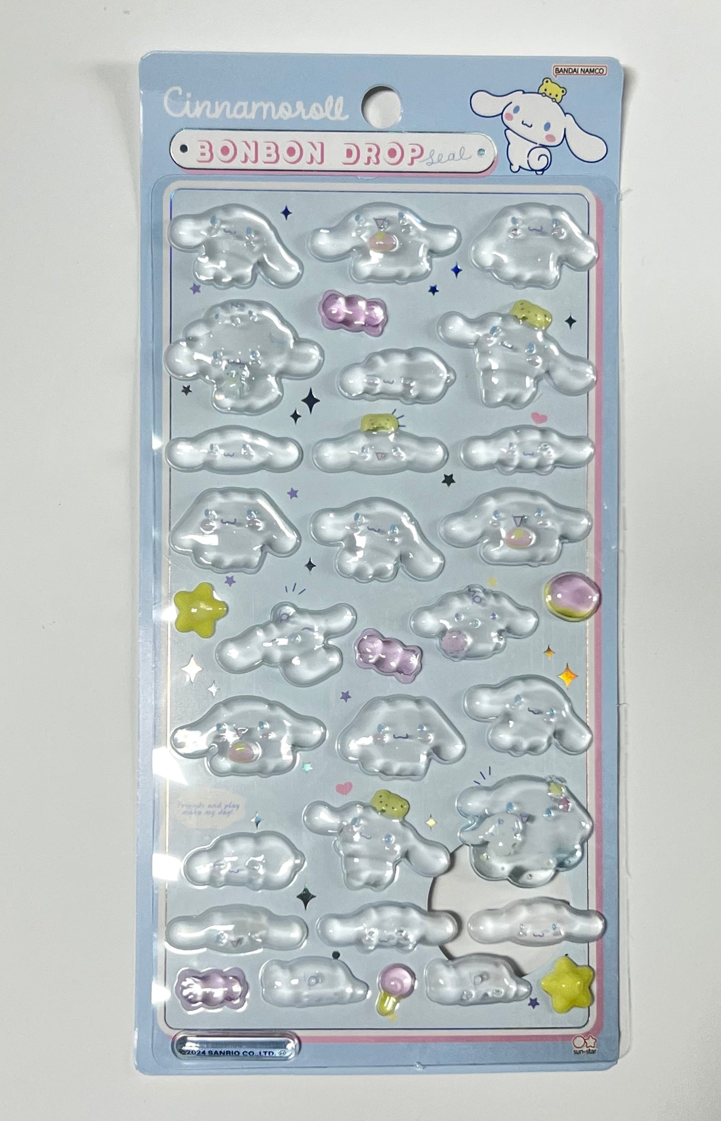 簡単DIYのスマホケース用3Dエンボスステッカー - ケースにポップ感と質感を加える