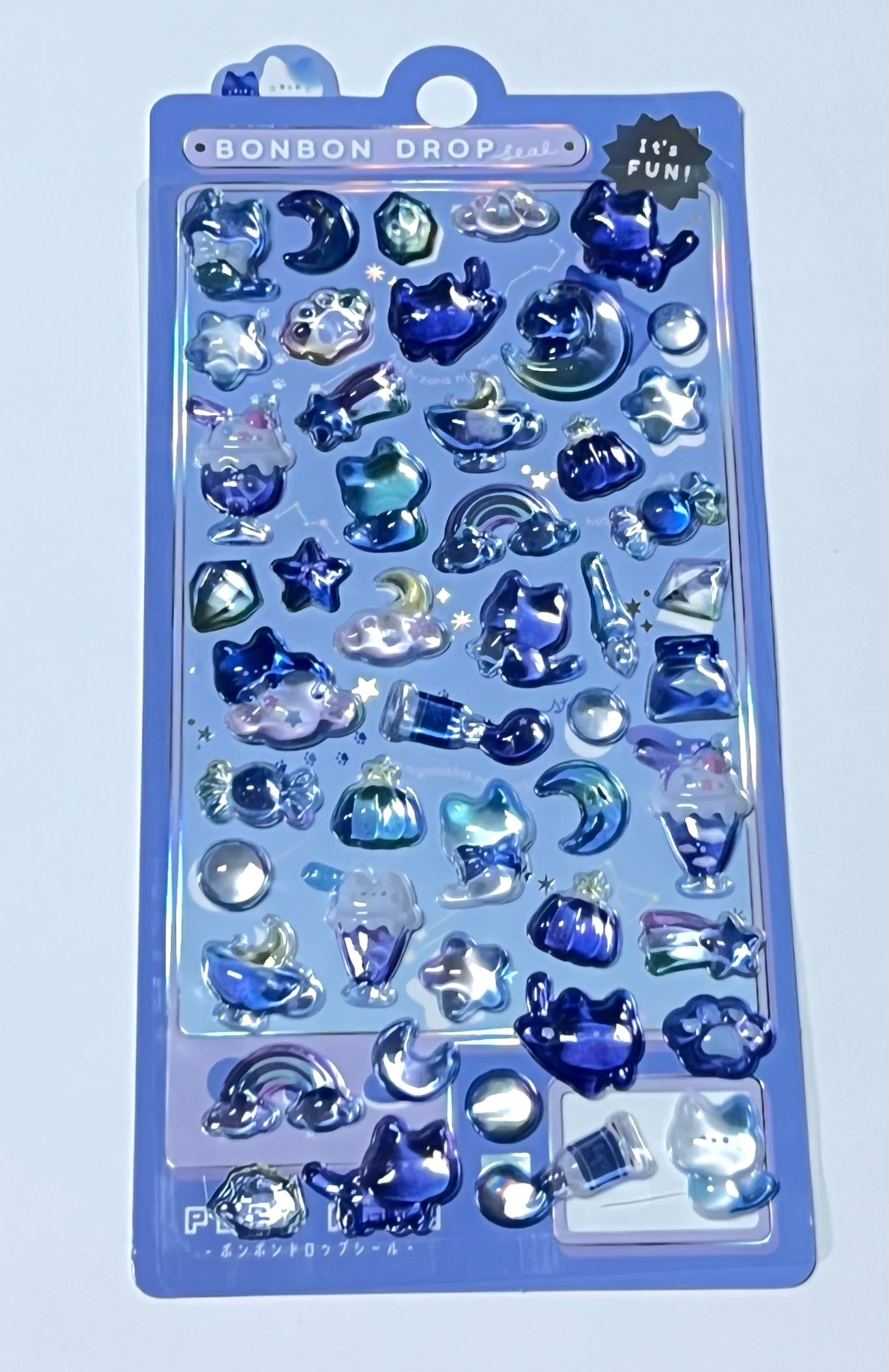 簡単DIYのスマホケース用3Dエンボスステッカー - ケースにポップ感と質感を加える